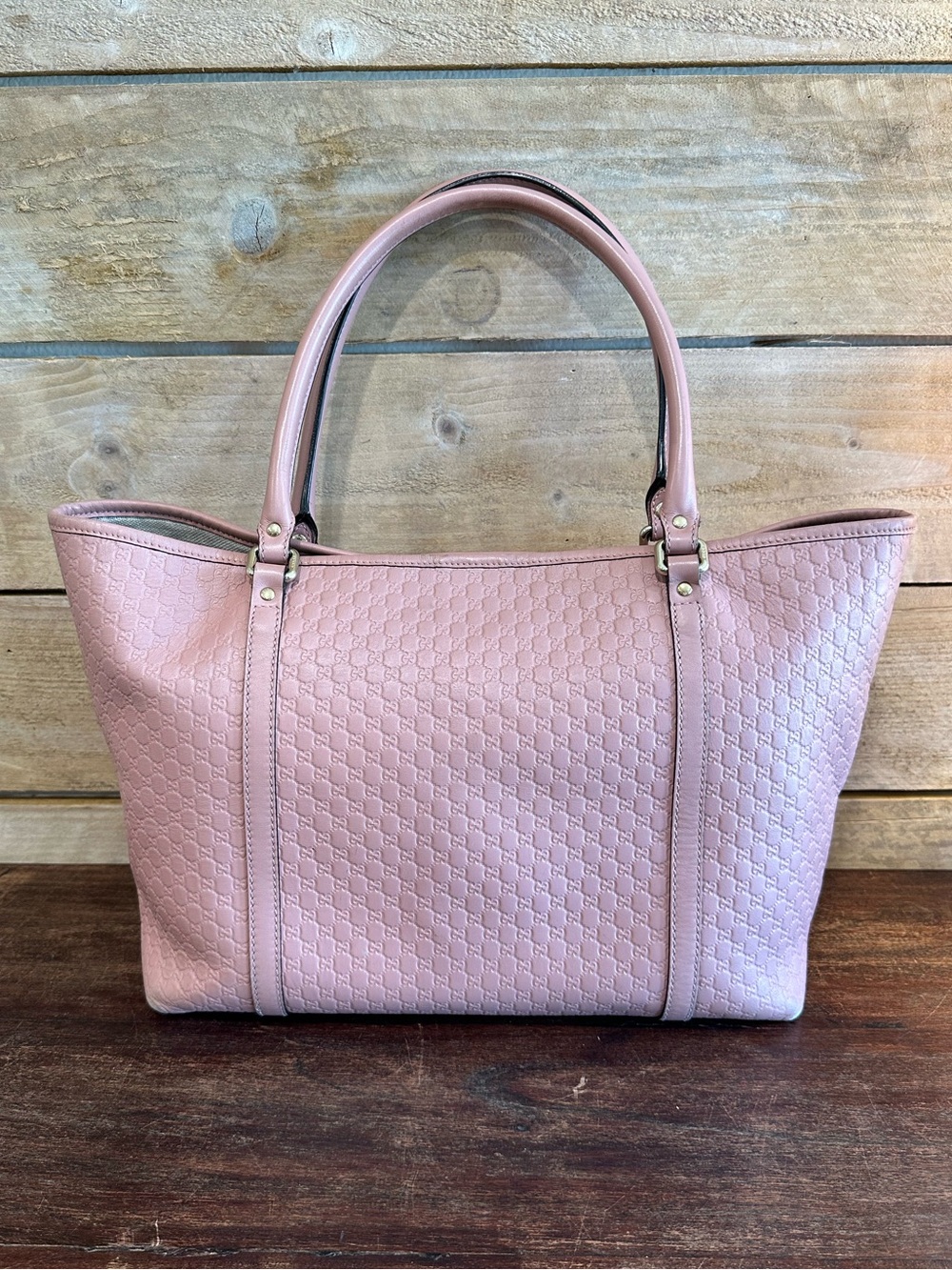 Authentic Gucci Microguccissima Leather Tote in blush pink 💕 - Picture 3 of 16